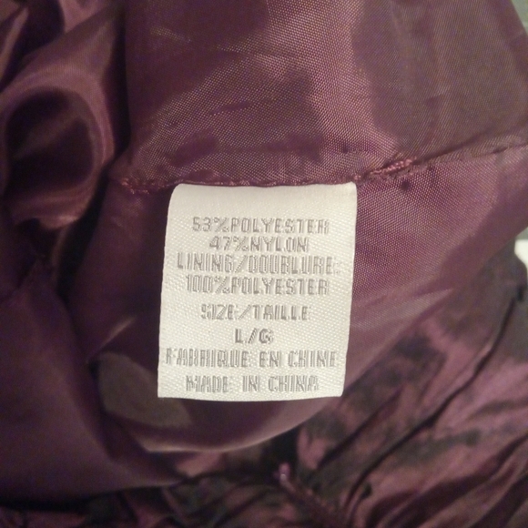 Suzy Shier Party Dress - Picture 3 of 6